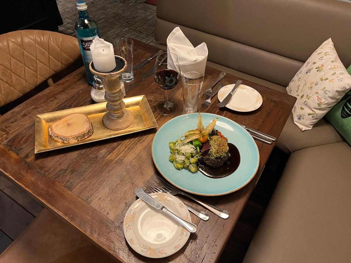 שוורטה Hotel Gutshof Wellenbad מראה חיצוני תמונה